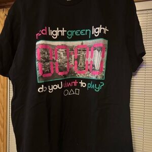 Squid games Red light/green light T-Shirt with Neon Design